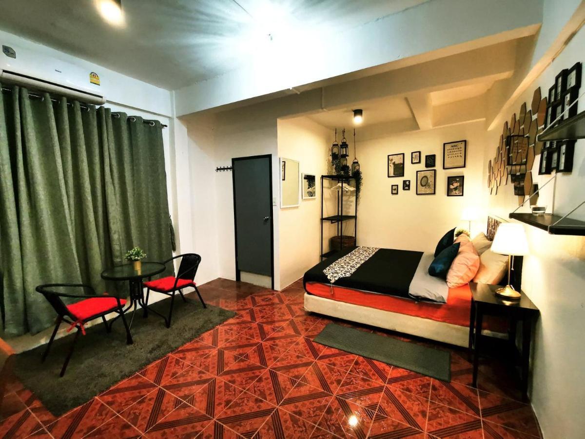 सराय Gallery House