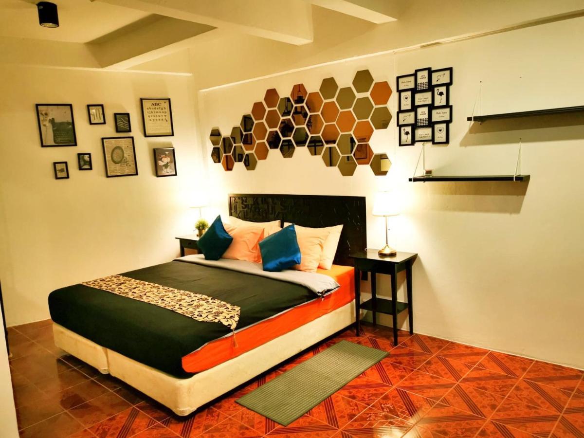 Gallery House אורחן חוף ג'ומטיין