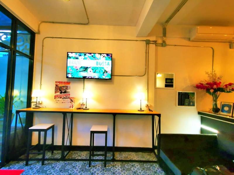 אורחן Gallery House חוף ג'ומטיין