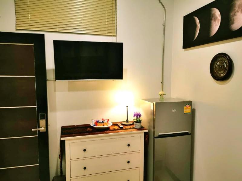 אורחן Gallery House